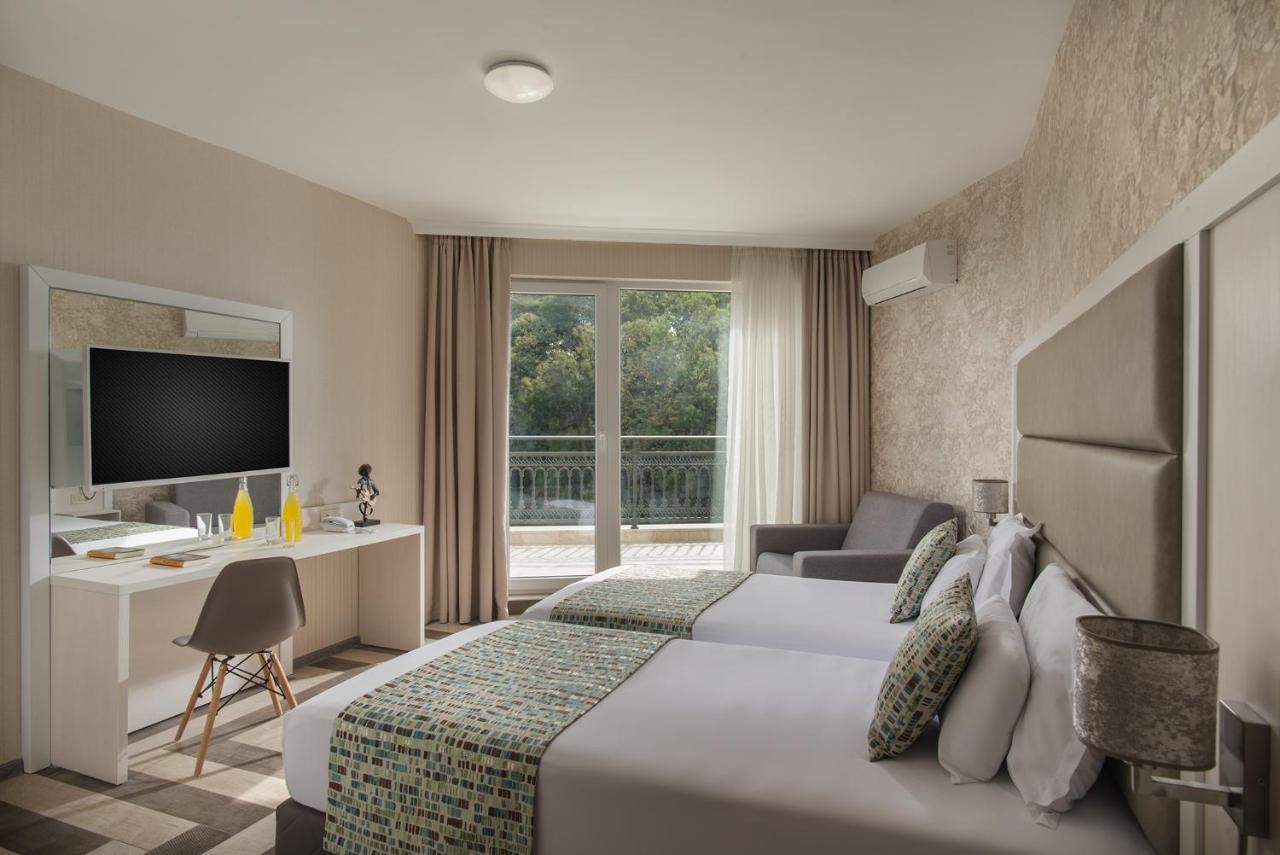 Marina White Sands Beach Hotel ออบซอร์ ภายนอก รูปภาพ